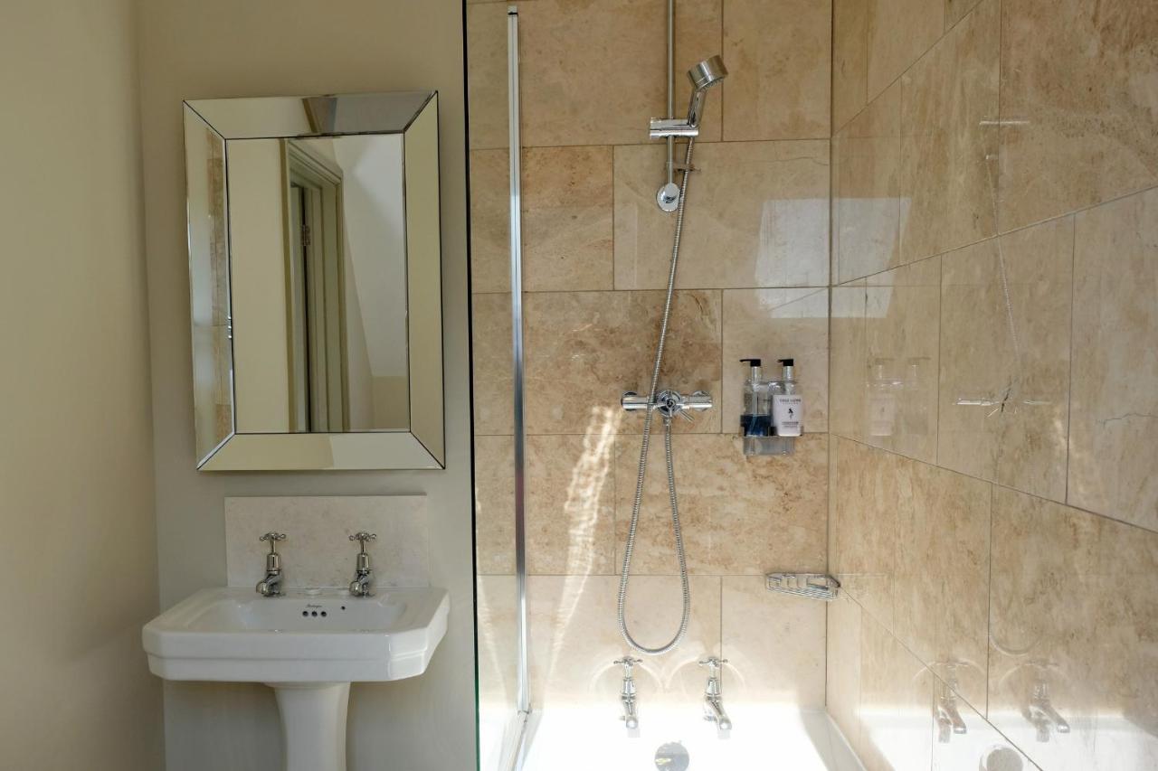 Blacknest Golf And Country Club Alton  Εξωτερικό φωτογραφία
